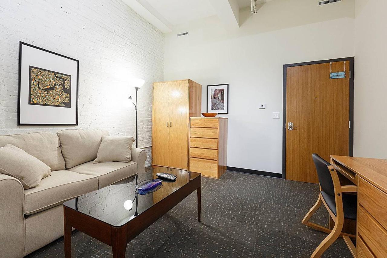 Appartement Studio Ready 4 Students & Traveling Professionals! 310 à Boston Extérieur photo