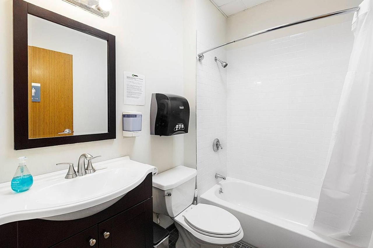 Appartement Studio Ready 4 Students & Traveling Professionals! 310 à Boston Extérieur photo